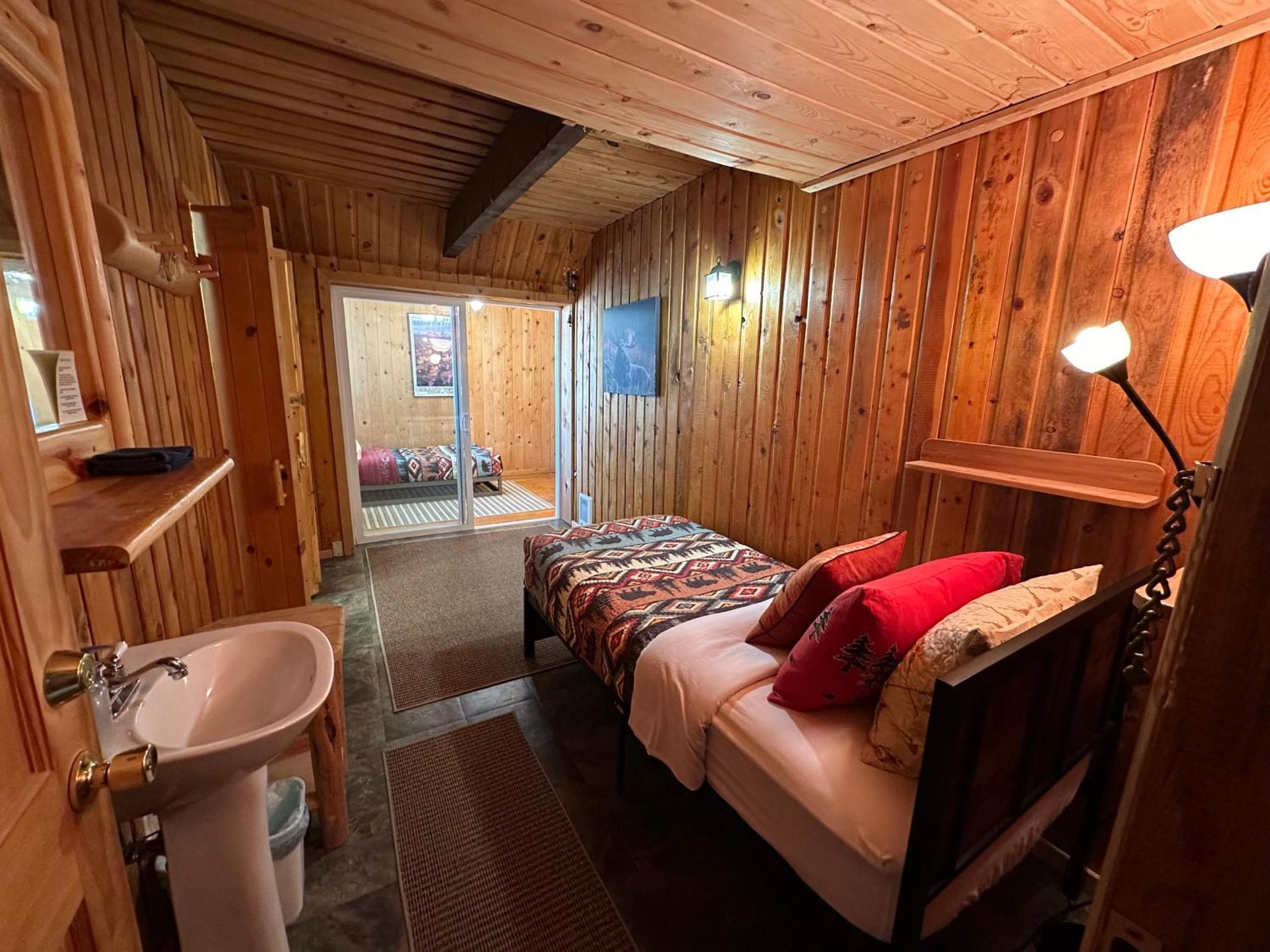 Mount Peale Country Inn La Sal Bagian luar foto